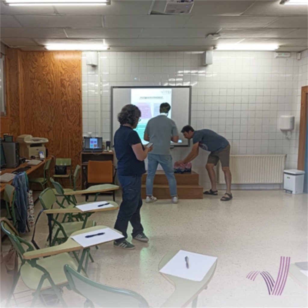 Formación a Docentes en materia de Bienestar Emocional y Cohesión Grupal