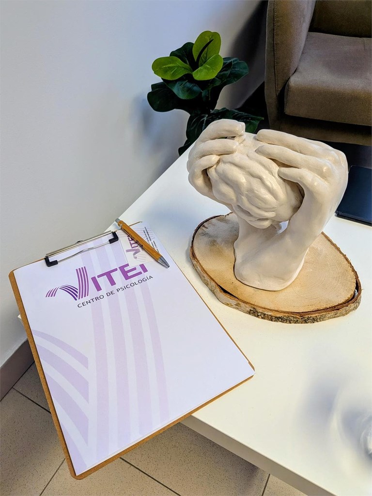 Proceso de selección en VITEI: buscamos a los mejores psicólogos/as para ampliar nuestro equipo